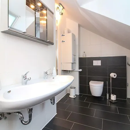 Townhouse-thaden Holiday home