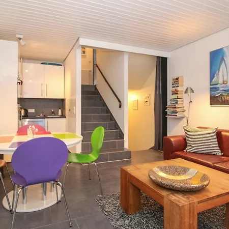 Holiday home Townhouse-thaden *
